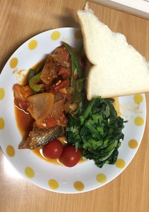 A picture of Salmon stew.