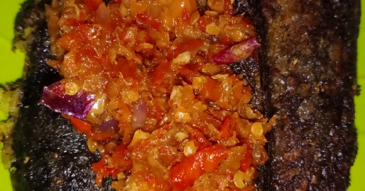 Resep Lele goreng Sambal mercon oleh Yuli Rahayu - Cookpad