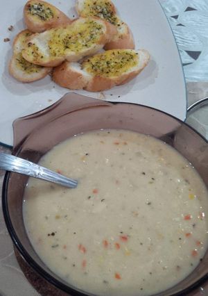 Foto resep Cream Soup & Garlic Bread