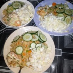 A picture of Noodles with egg.