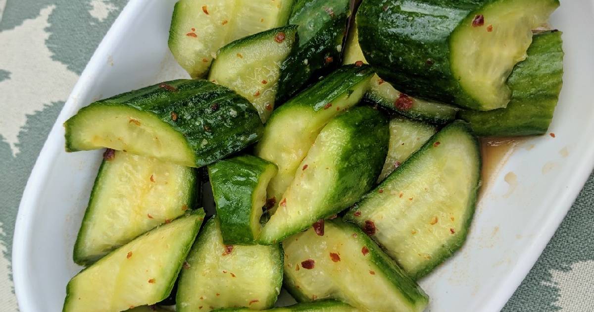 Spicy Asian Cucumber Salad Recipe by Lynn D - Cookpad
