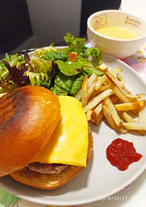 手打漢堡包 的食譜成品照片