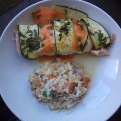 A picture of Salmon bake & Roasted tomatoes risotto.