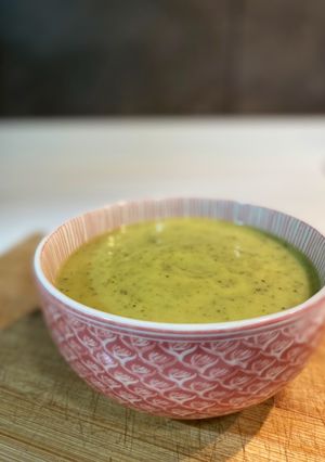 Foto principal de Crema de calabacín y puerro
