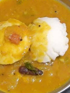 இட்லி சாம்பார்(idli sambar recipe in tamil) செய்முறை முக்கிய புகைப்படம்