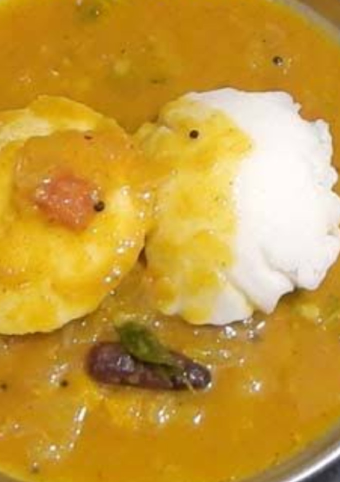 இட்லி சாம்பார்(idli sambar recipe in tamil) செய்முறை முக்கிய புகைப்படம்