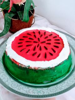 عکسی از دستور کیک هندوانه یلدا