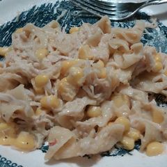 A picture of Crockpot Chicken N Noodles.
