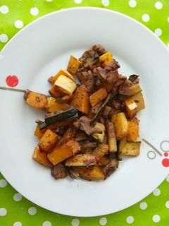 Una foto de Hígado con calabaza y calabacín
