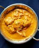 Paruppu Urundai Kulzhambu/ Dal kofta curry