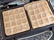 Una foto de waffles con edulcorante