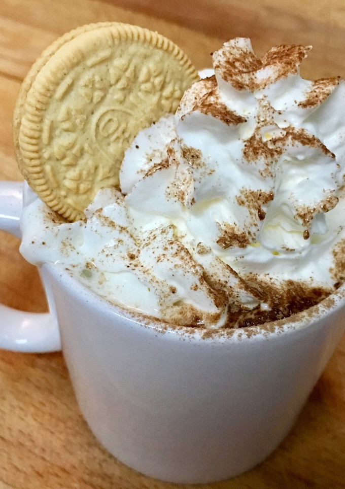 Una foto de Mug cake de Oreos golden