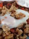 Popped breakfast beans w tomatoes and egg