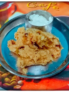 அரிசி பருப்பு உப்புமா (Arisi paruppu upma recipe in tamil) செய்முறை முக்கிய புகைப்படம்