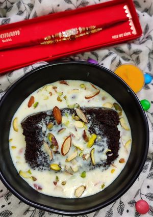 A picture of Choco Brownie with Rabdi.