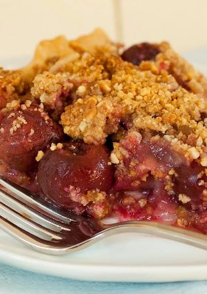 A picture of Papa's Cherry and Mango Crumble.