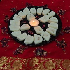 A picture of Fireless Coconut Stuffed Burfi.