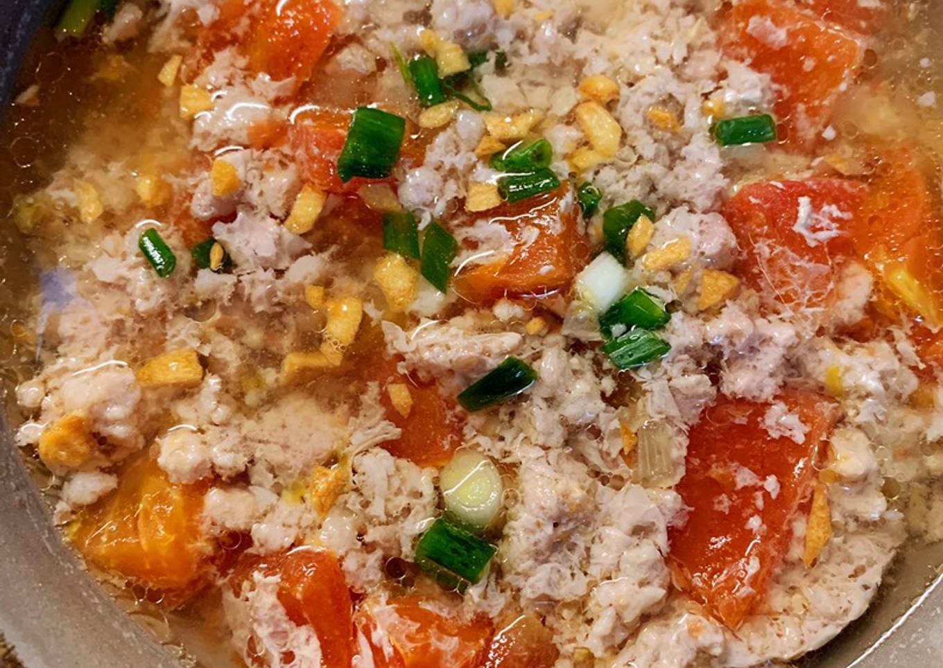 Steamed daging tomat