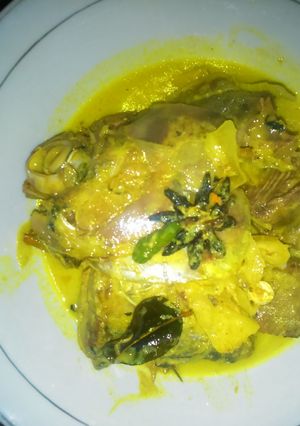Foto resep Ikan tongkol kuah nenas#berburu celemek emas