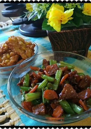 Foto resep Tumis Pentol, Buncis, dan Wortel