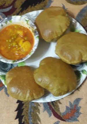 मसाला पूरी (masala puri recipe in Hindi) रेसिपी मुख्य फोटो
