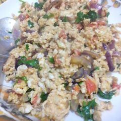 A picture of Khageena 🍳🥚.
