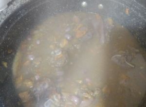 Una foto de Frijol verde con pata de cerdo