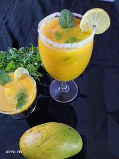 मैंगो मोहीतो (Mango Mojito recipe in hindi) रेसिपी मुख्य फोटो