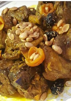 صورة لوصفة طاجين برقوق (خوخ)