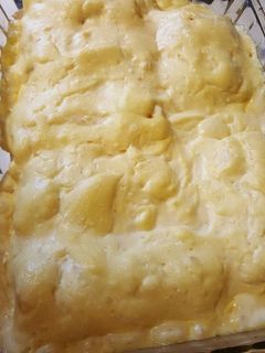 A picture of White chicken burrito casserole.