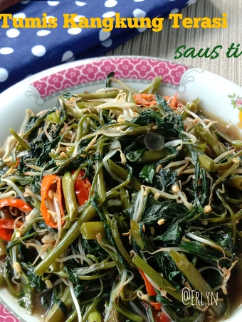 Cara Gampang Membikin Resep 34. Tumis Kangkung Terasi Saus Tiram yang Uenak Anti Ribet, Menggugah Selera
