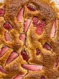 Bolo de Limão e Morangos