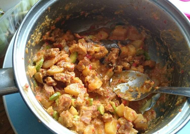 Sambel Goreng Pete