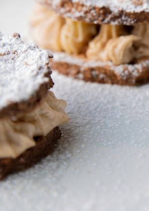 Une photo de Succès praliné (recette de Christophe Felder)