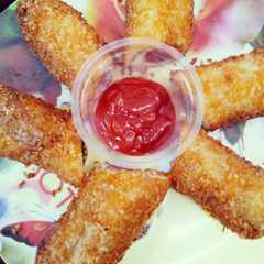 รูปของ Roti tawar SOKEMA (sosis keju mayo) yummy