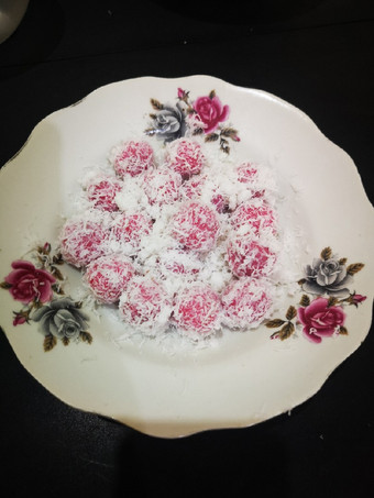 Anti Ribet, Membuat Klepon Merah Kekinian