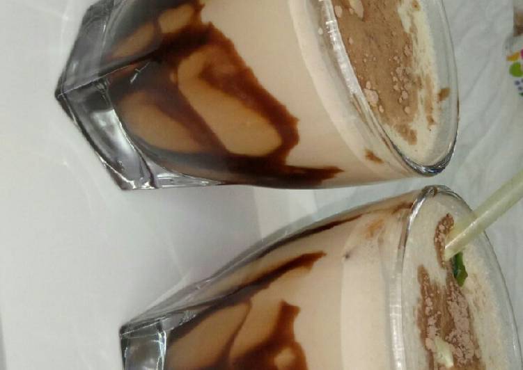 How to Make Super Quick Homemade Bournvita milkshake