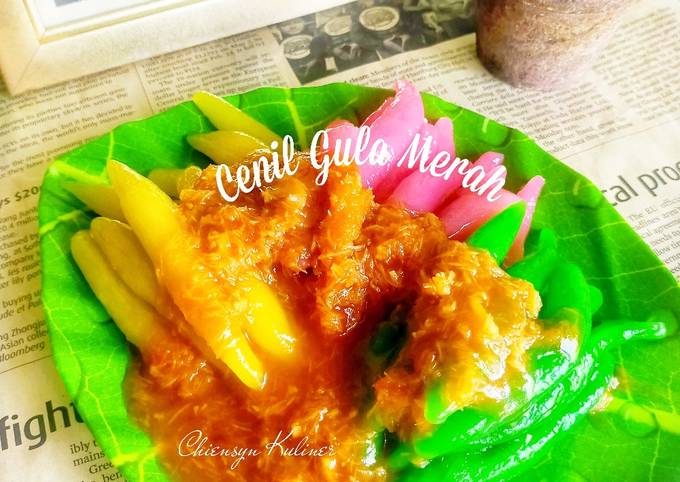 Cenil Berisi Gula Merah Khas Jawa