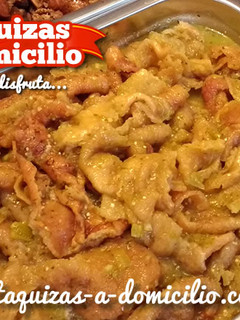 Una foto de Chicharrón de puerco en salsa verde