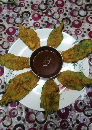 પાલક ના ભજીયા રેસીપી મુખ્ય ફોટો