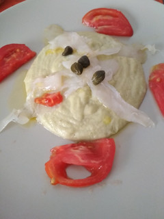 Una foto de Crema de berenjena y calabacín blanco