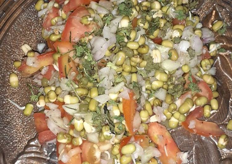 Step-by-Step Guide to Prepare Super Quick Homemade Healthy sprout salad 🥗🥗 Cooking Basics for Beginners