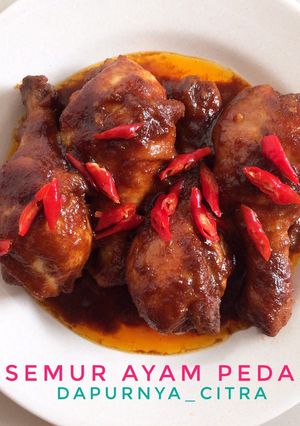 Foto resep Semur Ayam Pedas Simple