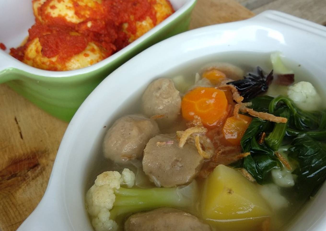 Sop baso + sambel telor