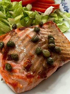 Una foto de Salmón