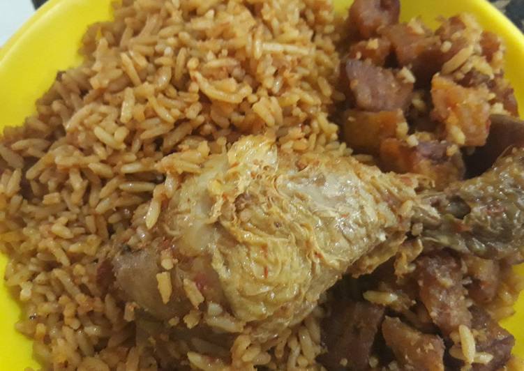 Jollof rice,chicken and dodo