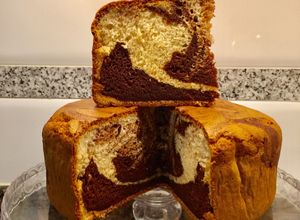 Foto principal de Bizcocho marmolado sin gluten, sin lactosa muy esponjoso