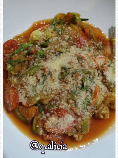 Una foto de Pasta de zucchini y zanahoria