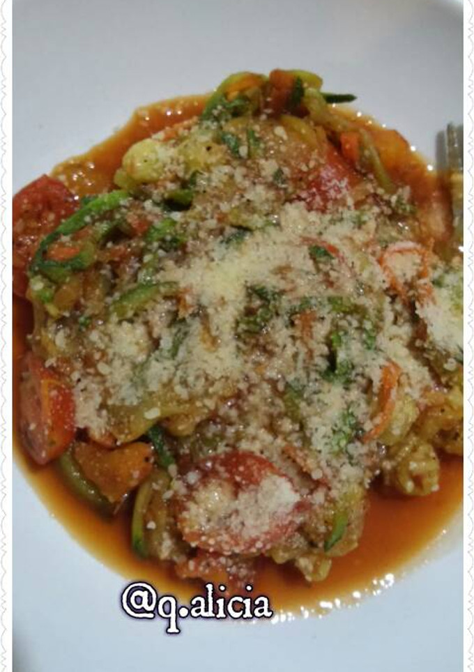Una foto de Pasta de zucchini y zanahoria
