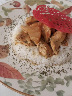 Una foto de Pollo al curry